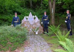 Spominska svečanost pri spomeniku padlim ruskim ujetnikom v Črnečah 2